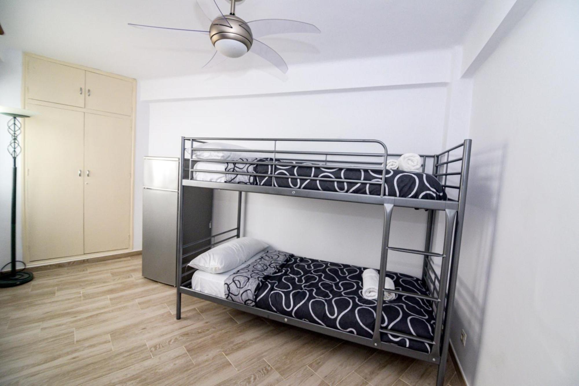 Marbella Playa Apartamento Luaran gambar